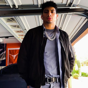 Meet your Posher, Marcos